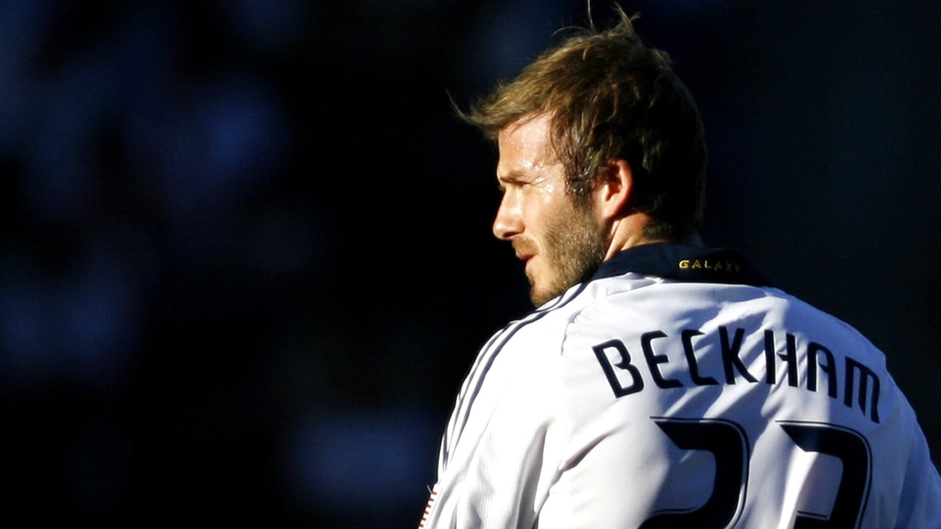 达拉斯独行侠决赛绝杀武汉三镇，布鲁诺·费尔南德斯砍下10记关键球，全场沸腾